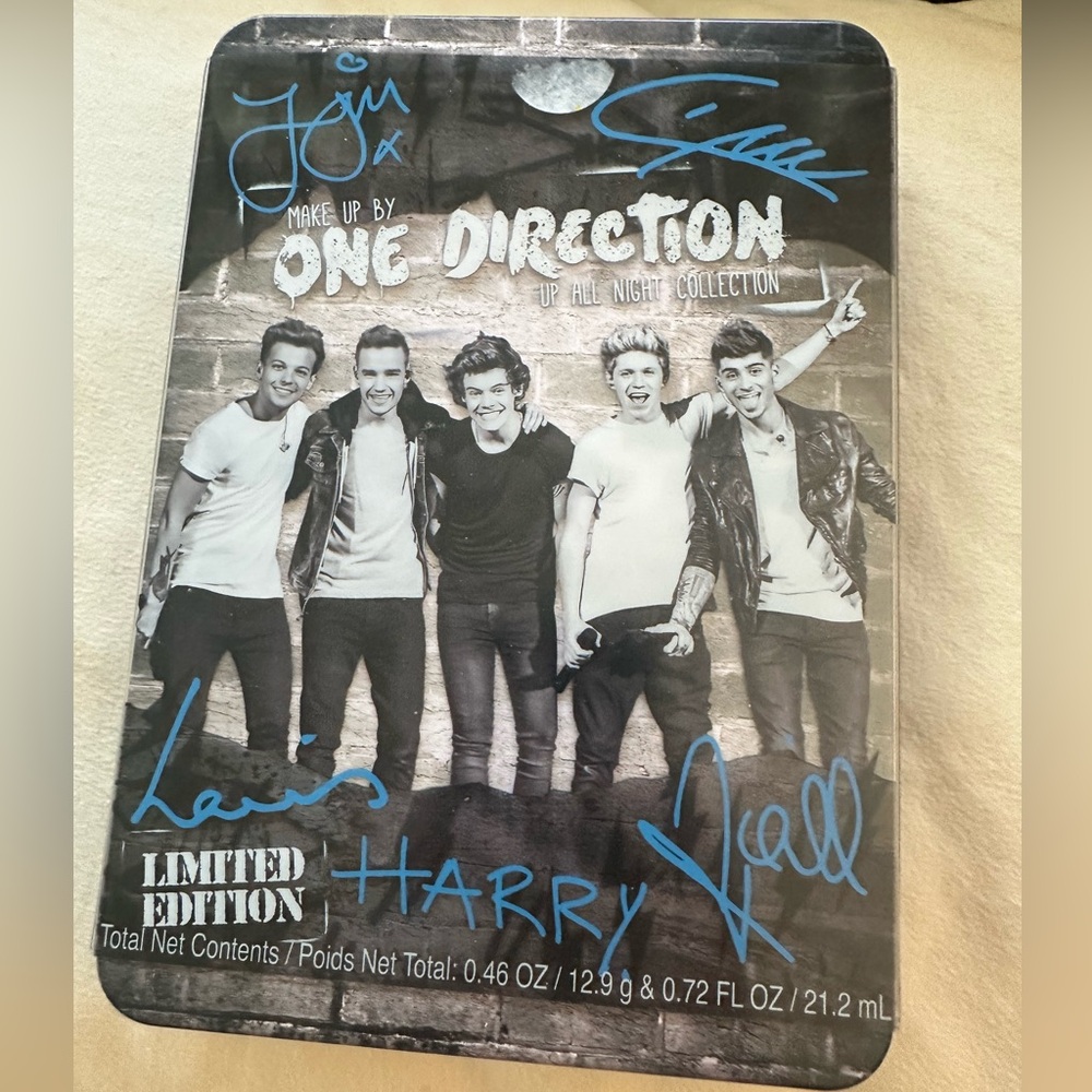 NWOT One Direction Makeup Palette - Limited Edition
